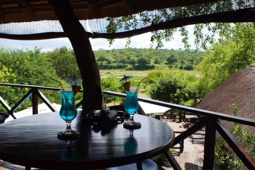Crocodile Kruger Safari Lodge มาร์ลอทพาร์ค ภายนอก รูปภาพ
