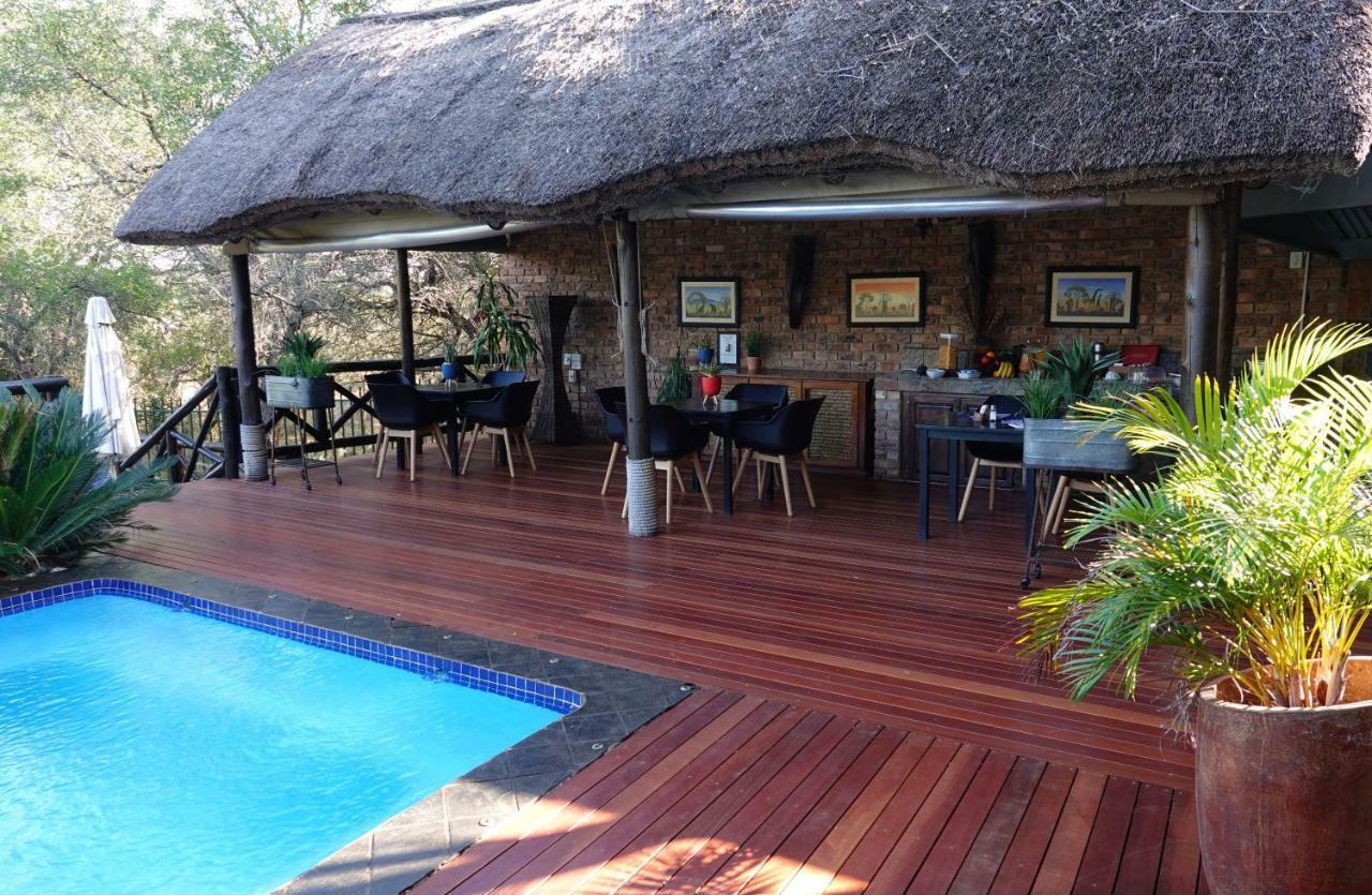 Crocodile Kruger Safari Lodge มาร์ลอทพาร์ค ภายนอก รูปภาพ
