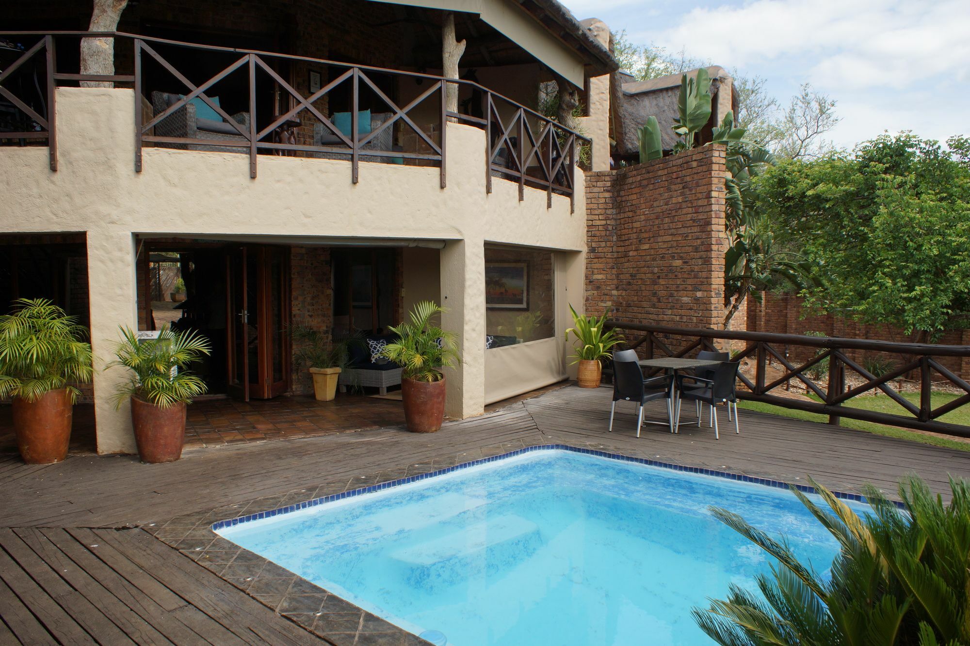 Crocodile Kruger Safari Lodge มาร์ลอทพาร์ค ภายนอก รูปภาพ